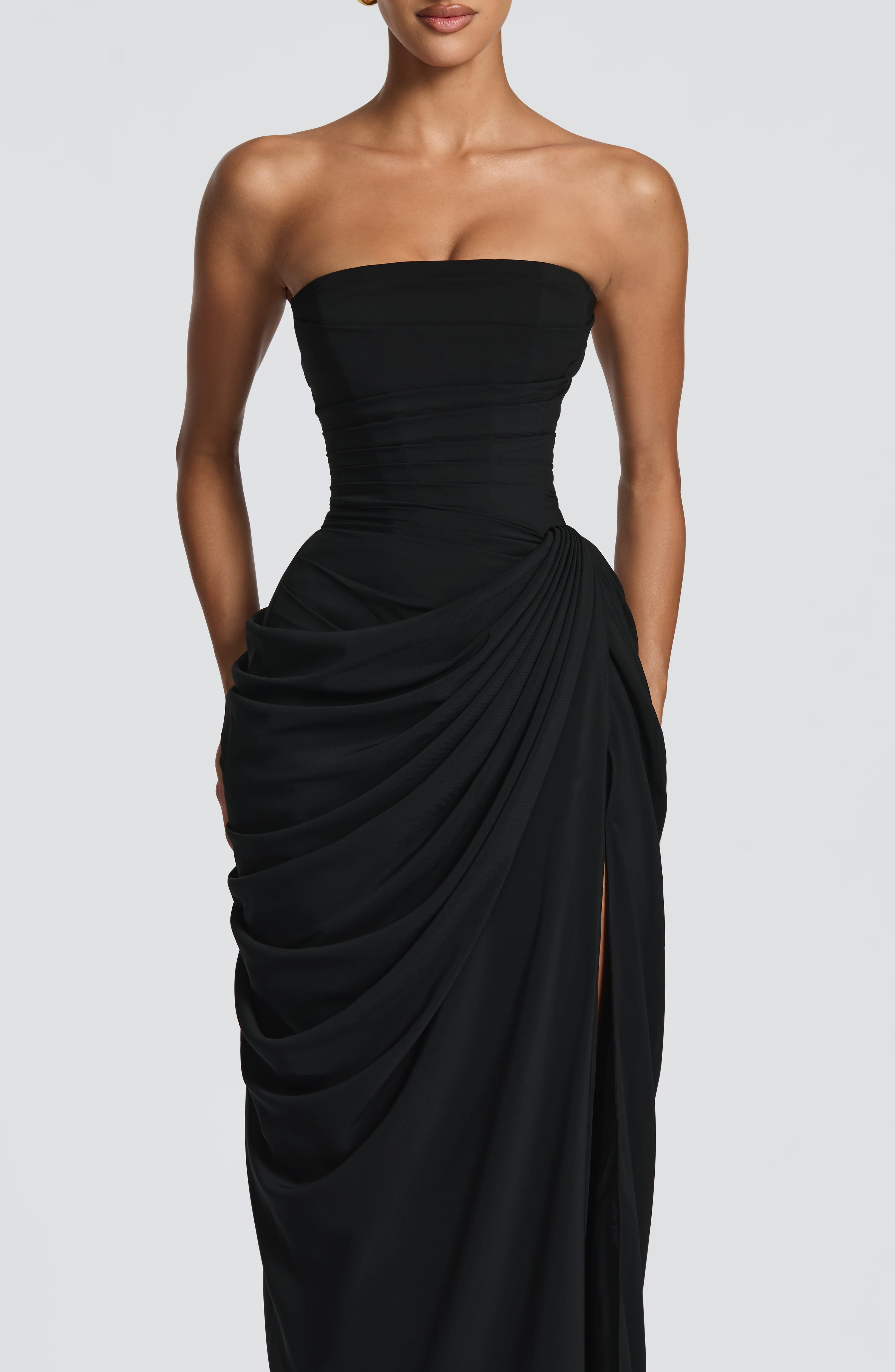 Cyra Maxi Dress - Black